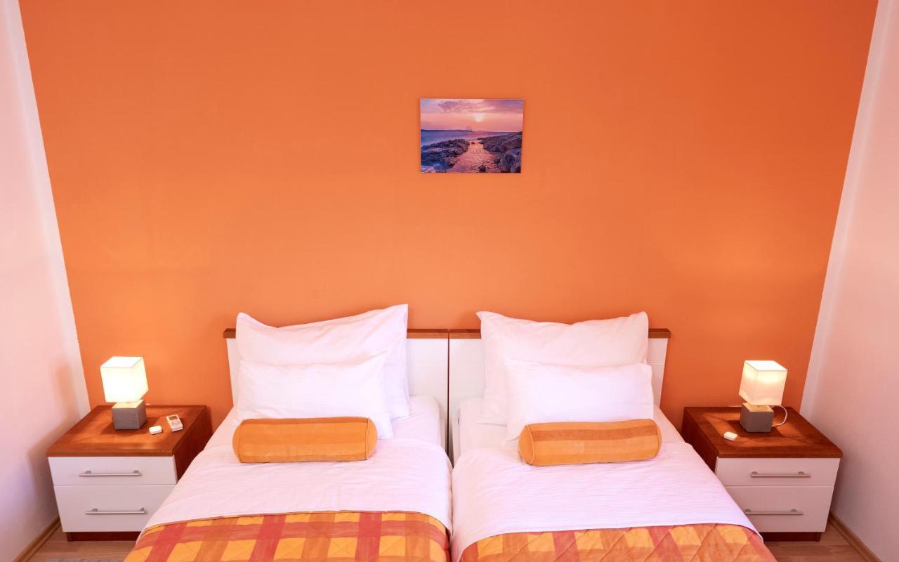 Apartments Bodlovic - Zf Hvar フヴァル エクステリア 写真