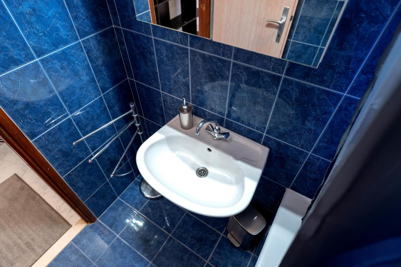 Apartments Bodlovic - Zf Hvar フヴァル エクステリア 写真